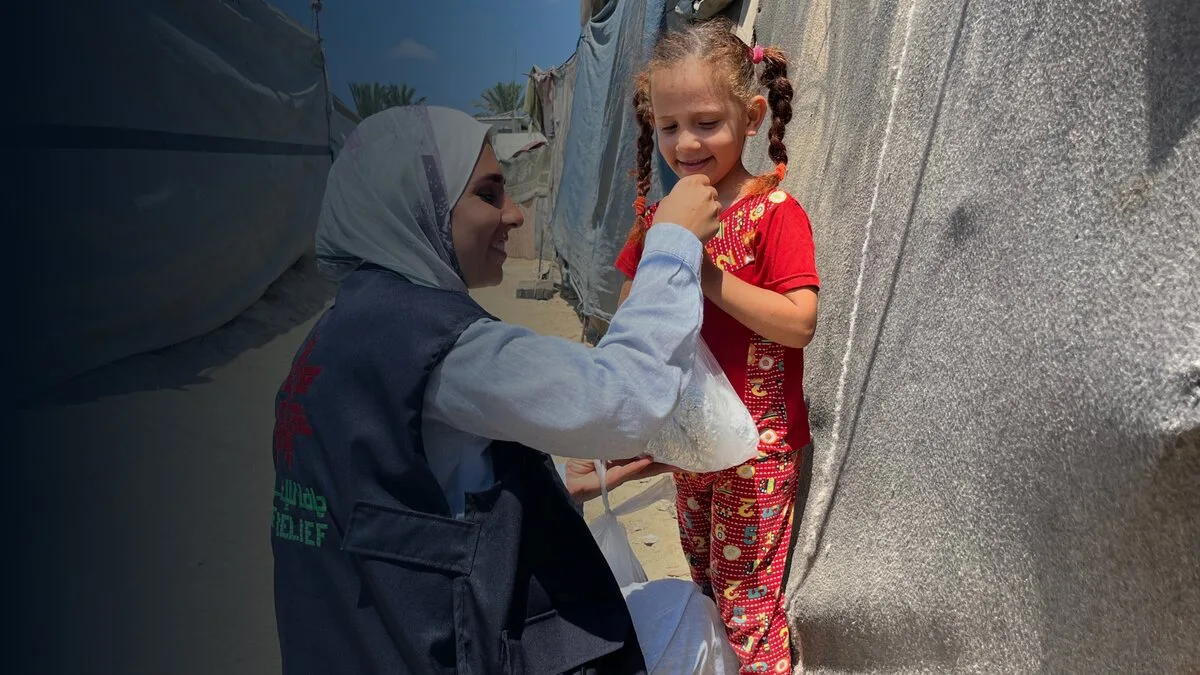 Keep Gaza Warm: Winter Clothes and Blankets for Displaced Families